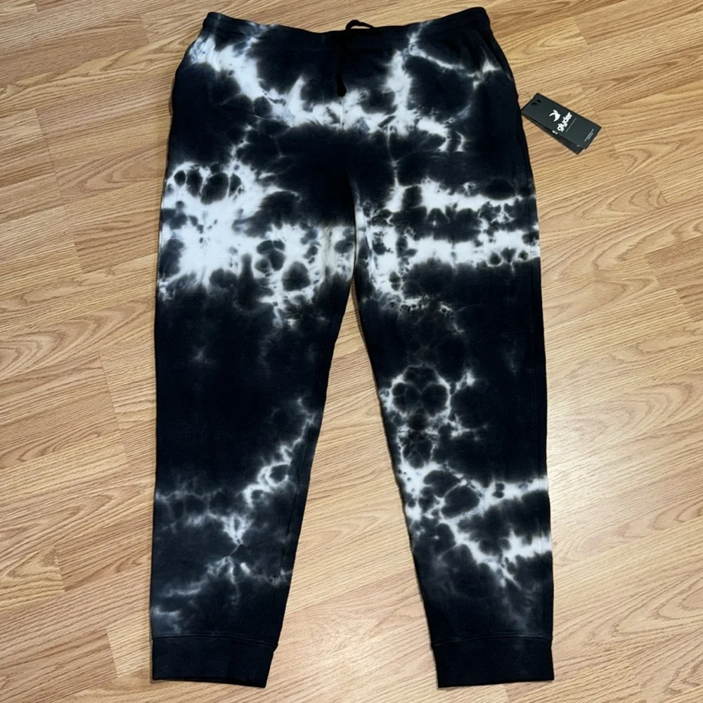 NWT Glyder Juniper Jogger Black Stone Dye Size Large